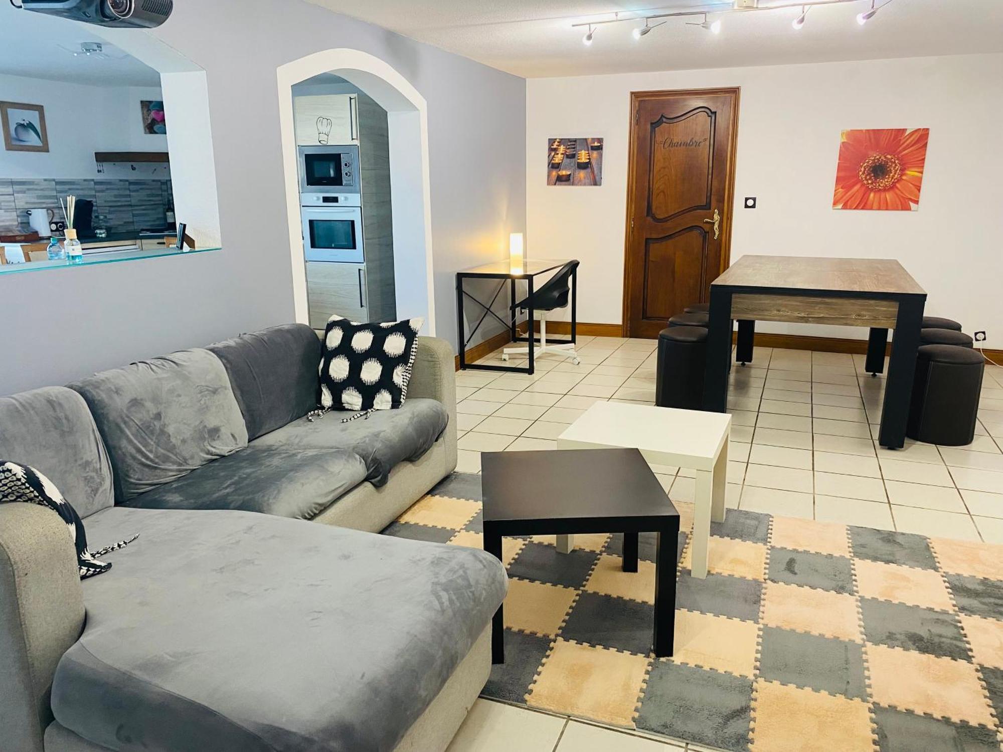 Spacieux Appartement 110M2 Avec Terrasse Privative Beauregard-Vendon Extérieur photo
